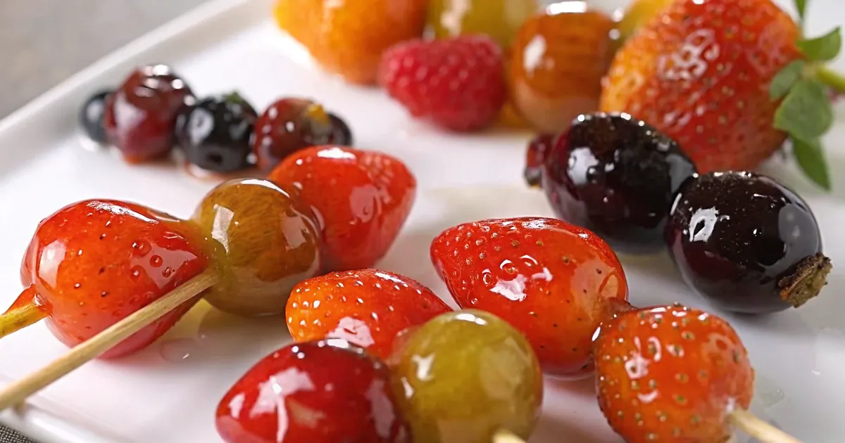 Perfectly seared Tanghulu Recipe (Candied Fruits) served professional style
