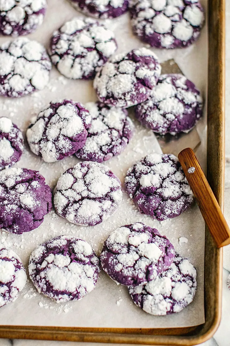 Perfectly seared Ube Crinkle Cookies served professional style